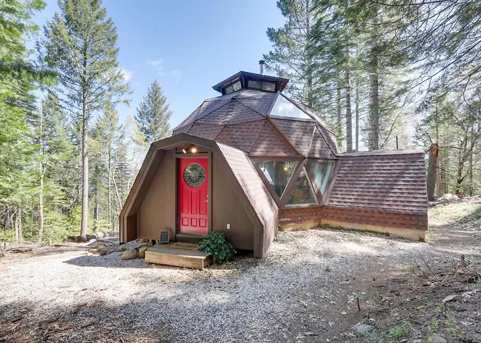 Off-Grid Nevada City Geodesic Dome House With Views!