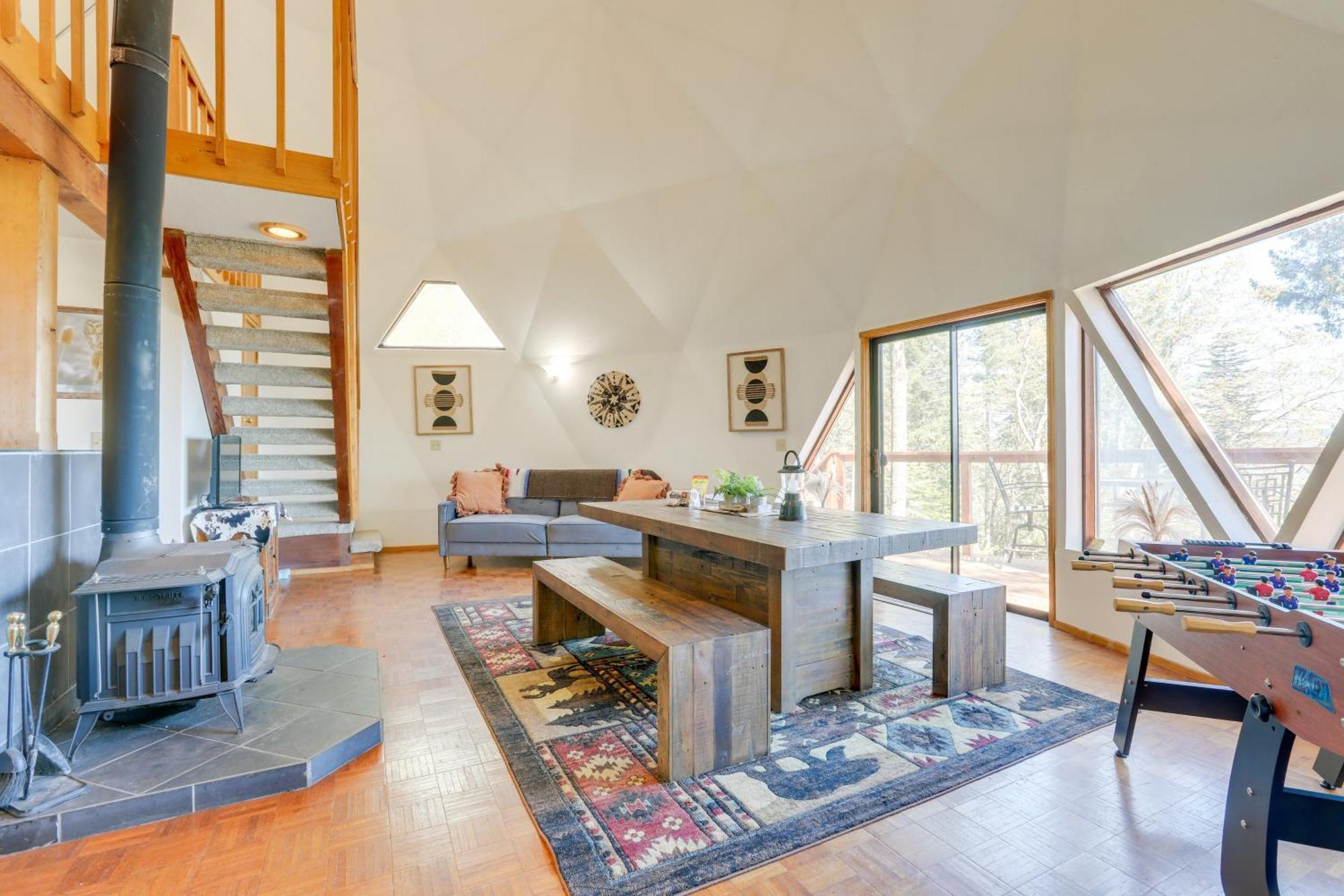 Holiday home Off-grid Nevada Geodesic Dome House With Views!